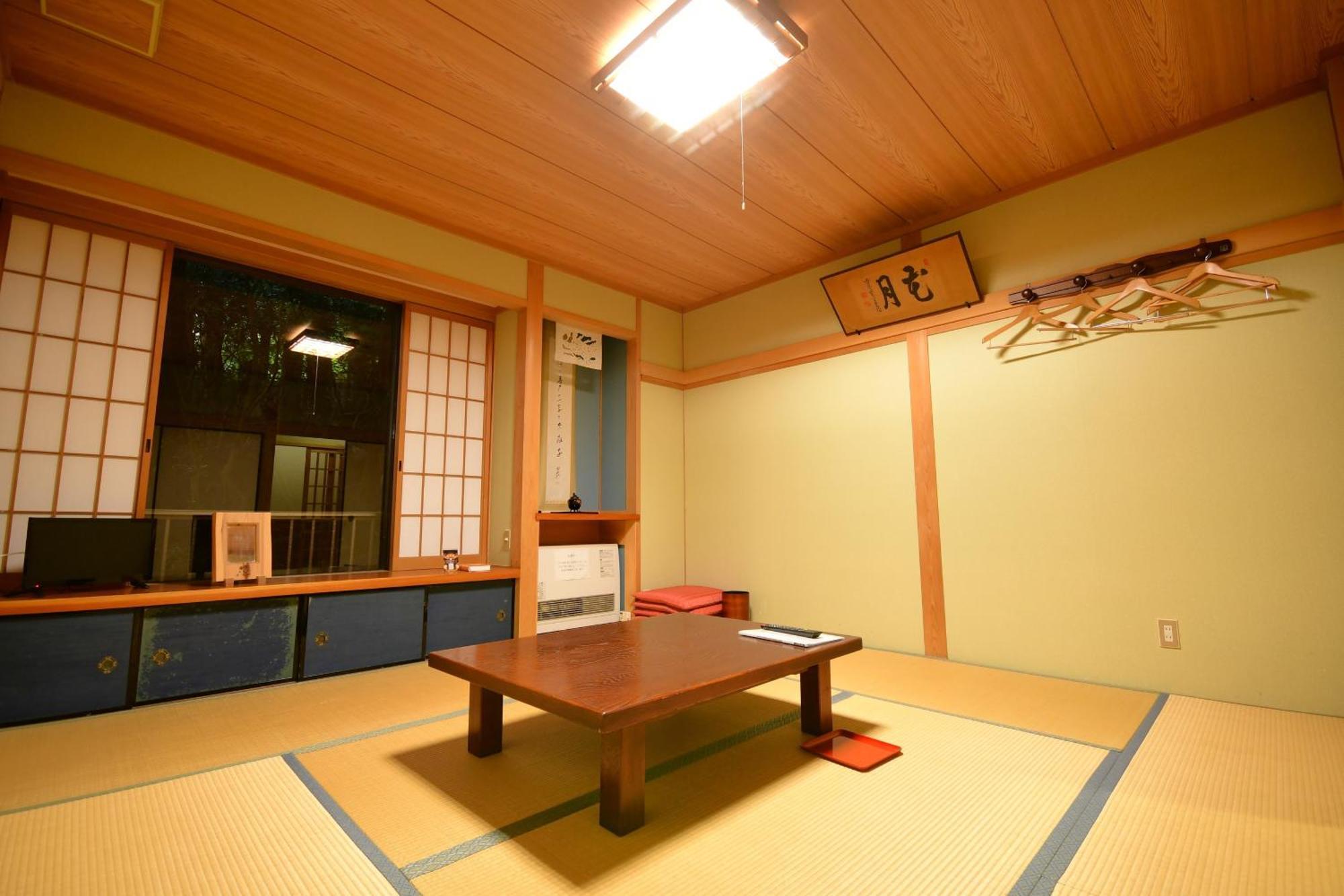 Koyasan Shukubo Fugenin 호텔 외부 사진