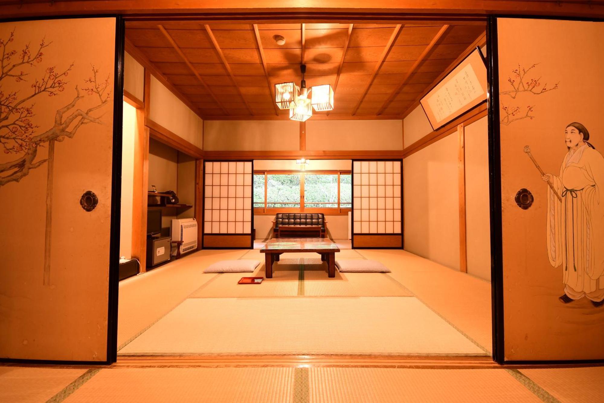 Koyasan Shukubo Fugenin 호텔 외부 사진