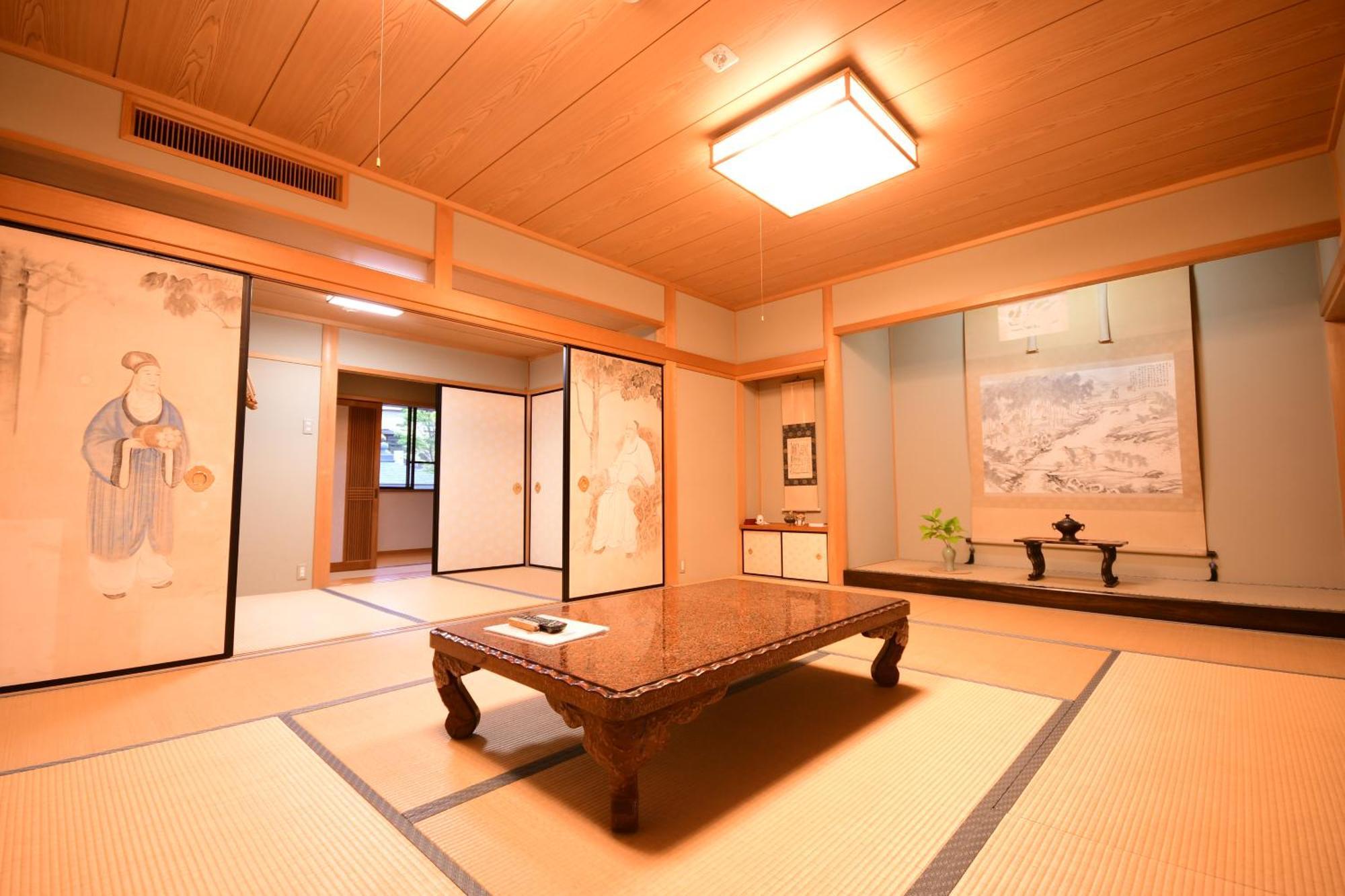 Koyasan Shukubo Fugenin 호텔 외부 사진