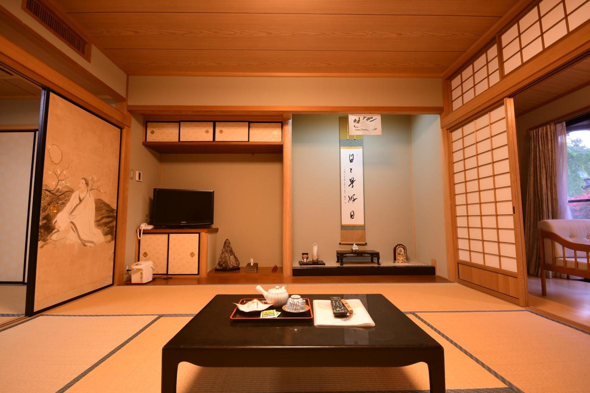 Koyasan Shukubo Fugenin 호텔 외부 사진