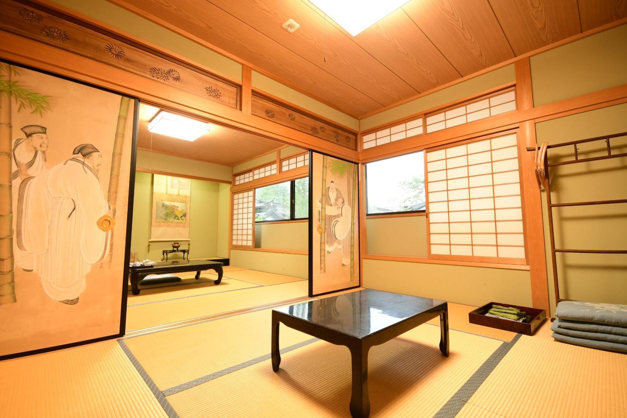 Koyasan Shukubo Fugenin 호텔 외부 사진