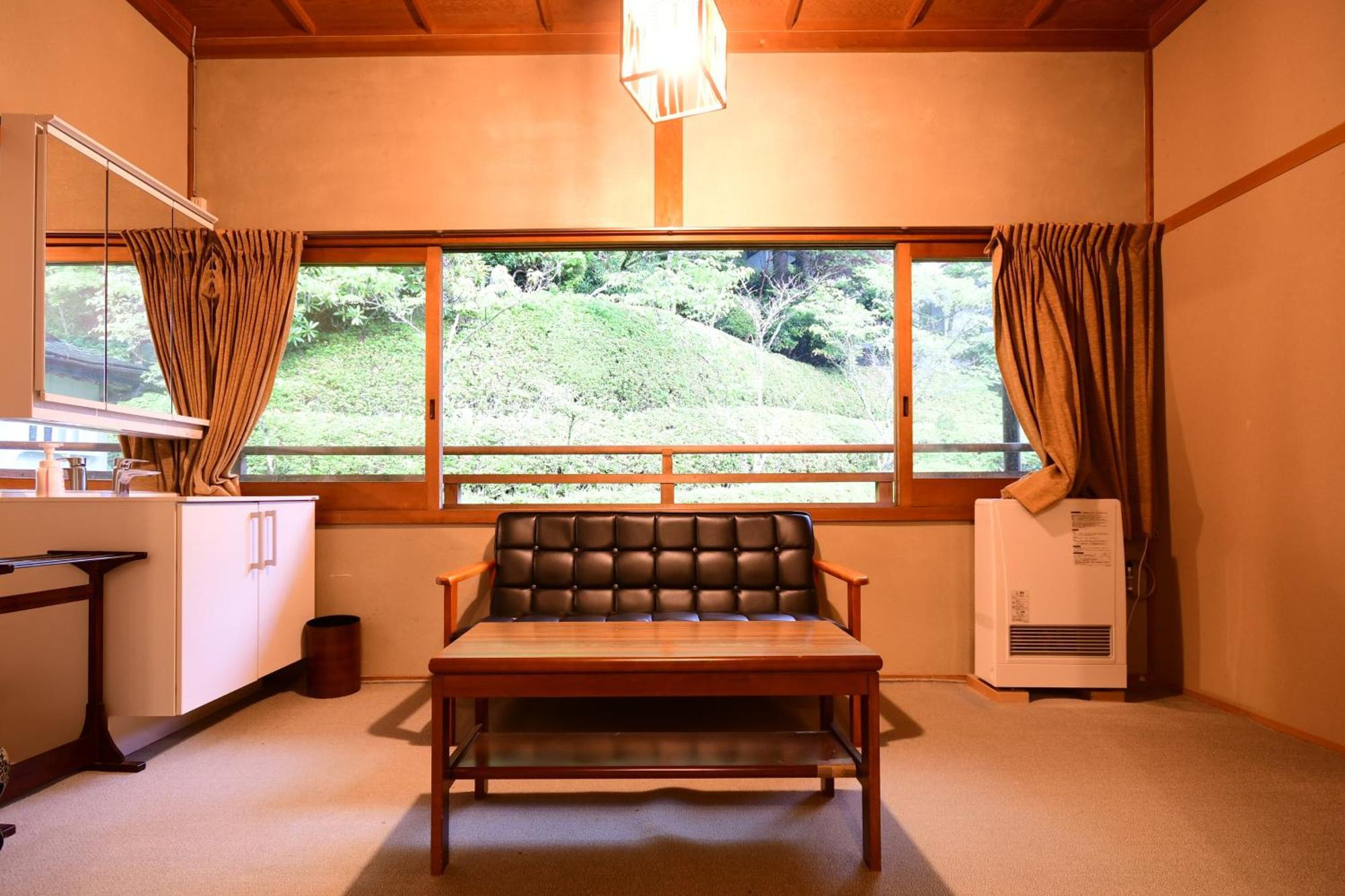 Koyasan Shukubo Fugenin 호텔 외부 사진