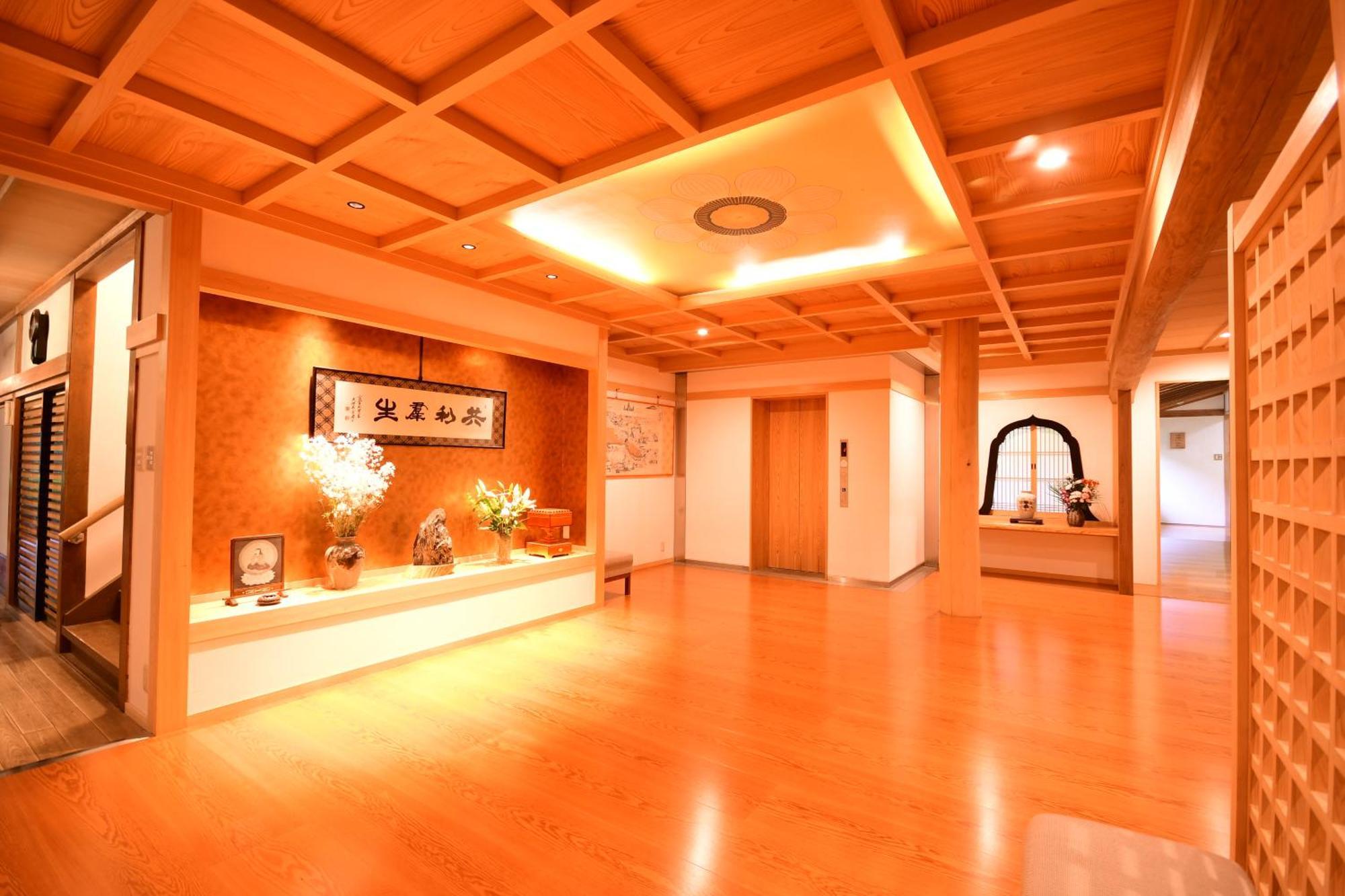 Koyasan Shukubo Fugenin 호텔 외부 사진