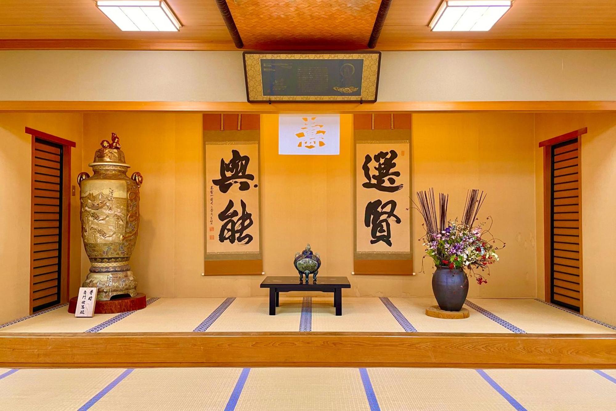 Koyasan Shukubo Fugenin 호텔 외부 사진