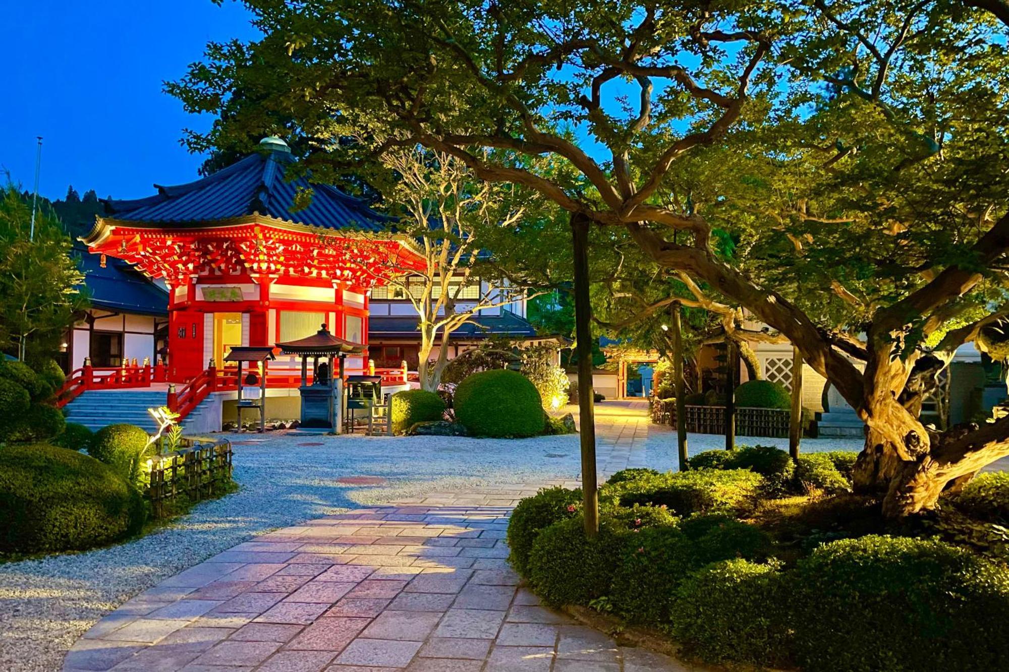 Koyasan Shukubo Fugenin 호텔 외부 사진
