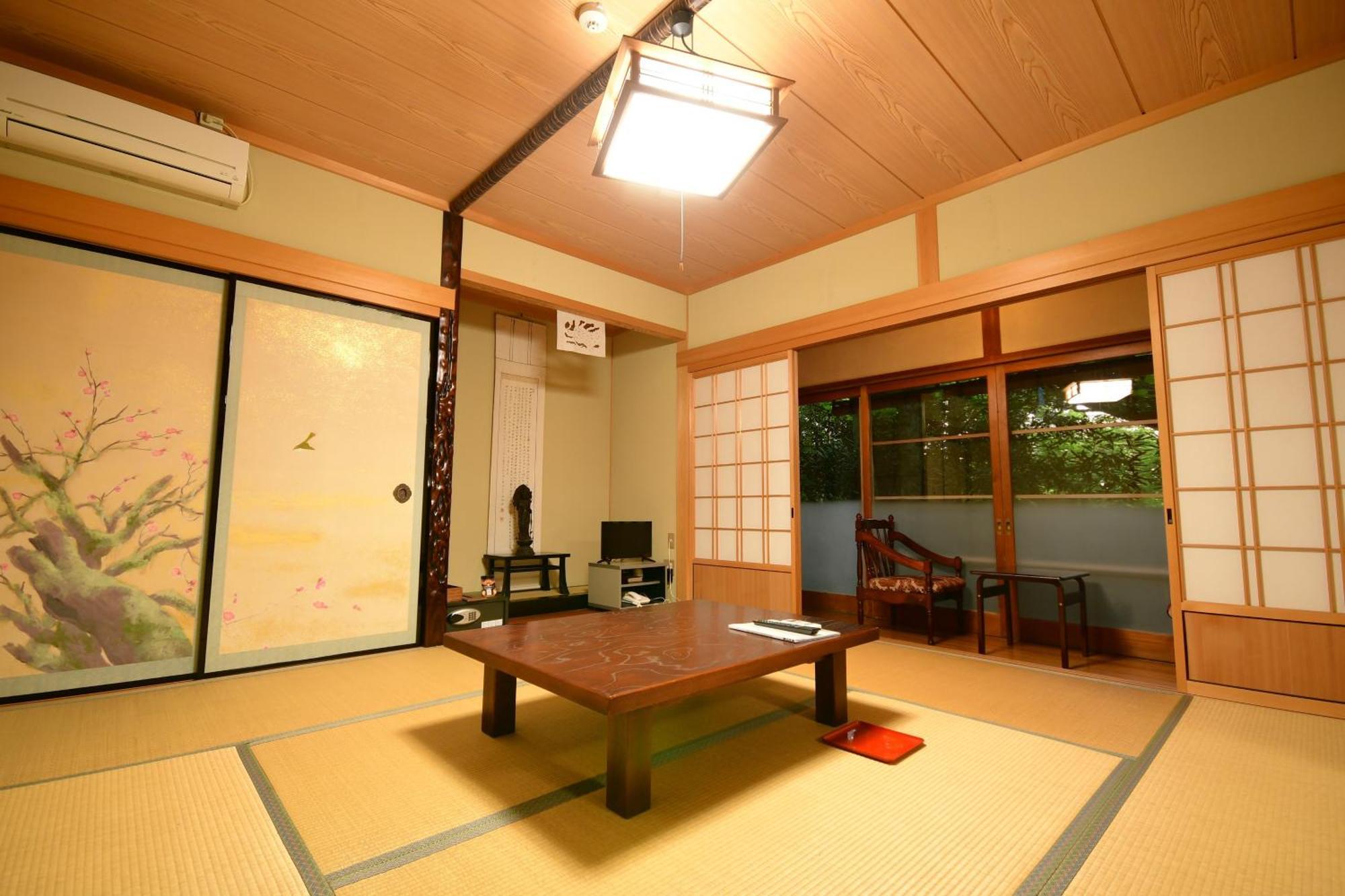 Koyasan Shukubo Fugenin 호텔 외부 사진